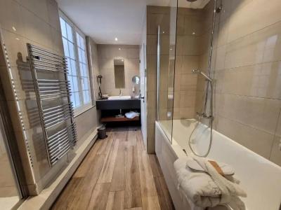 Hostellerie Du Chapeau Rouge - 93