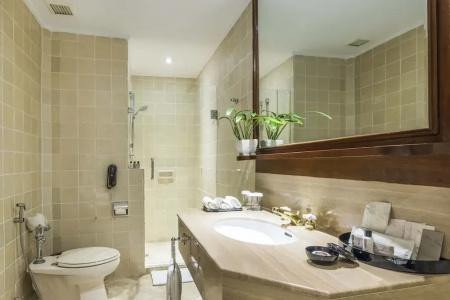 Chatrium Royal Lake Yangon - 277