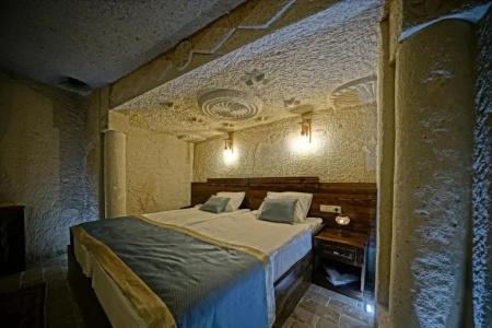 Castle Cave - 85