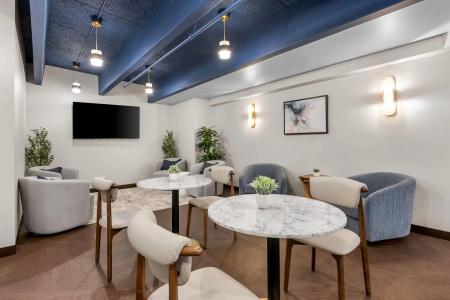Best Western Plus - 19