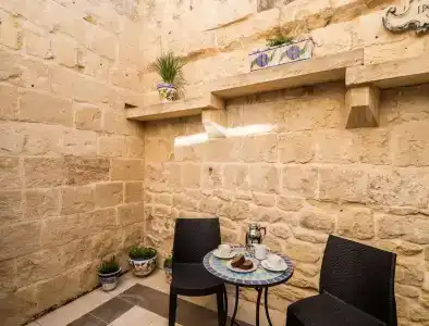 Julesy's Bnb - 18