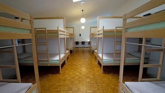 Luzern Youth Hostel - 54