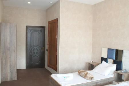 East House - 2