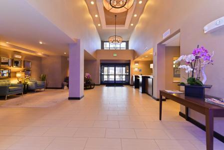 Holiday Inn Express, An Ihg - 24