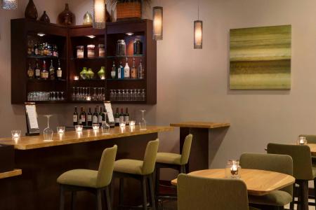 Courtyard by Marriott Sarasota/Riverfront - 25