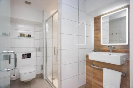 Ten Hill Place - 57