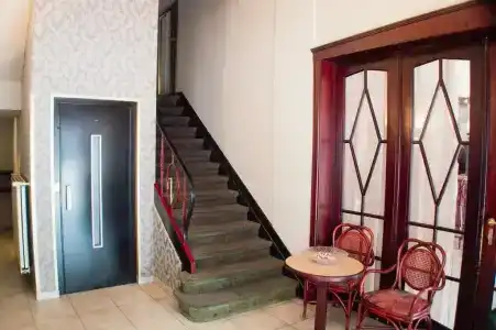 Value Stay - 10