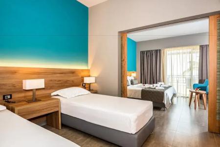 Solimar Aquamarine Resort - 93