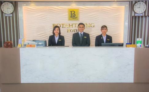 Botahtaung - 21
