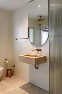 Charisma and Wellness Suites - 146