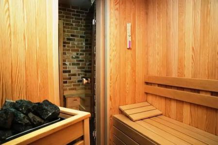 Cube Suites - 13