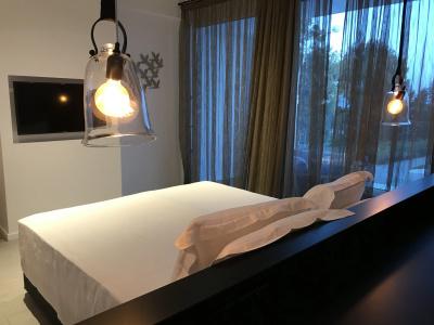 Abacus Suites - 1