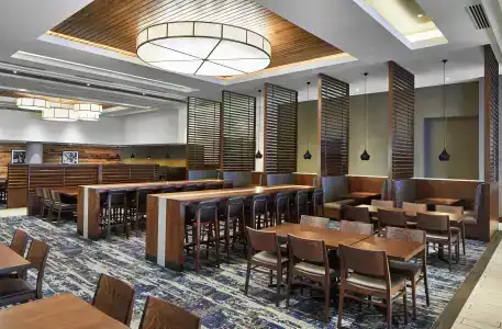 Embassy Suites by Hilton Nashville - 25