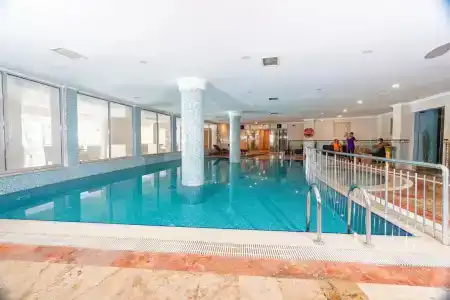 Royal Atlantis Beach - 11