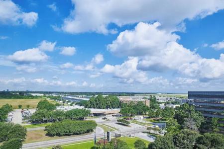 Sheraton North Houston at George Bush Intercontinental - 65