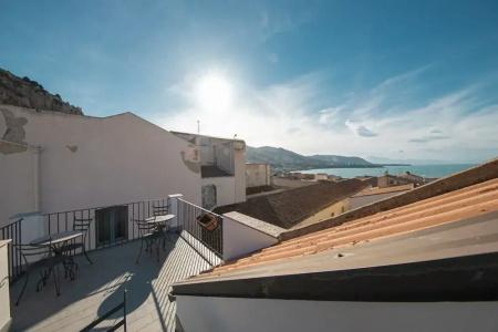 Kefa Holiday - Palazzo Villelmi - 17
