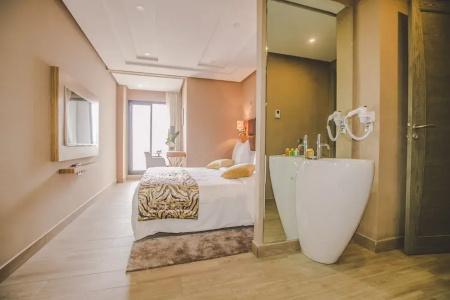 Down Town By Business & Leisures - 184