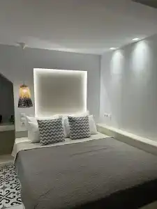Sea View  & Studios - 140
