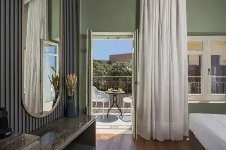 Veneri Boutique Suites - 6