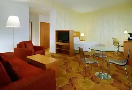 Courtyard by Marriott Budapest City Center - 64