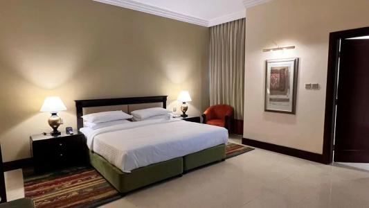 Pearl City Suites - 3