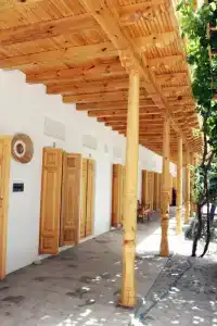 Hovli Poyon - 31