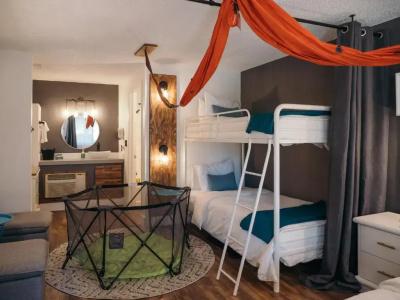 Loge - 34