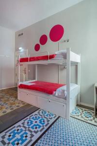 Purple Nest - 37