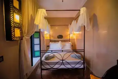 Riad Ta'achchaqa - 59