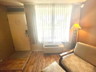 Eureka Springs Heritage Motel - 38