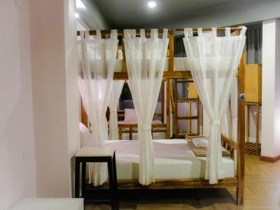Metro Pratunam Boutique - 35