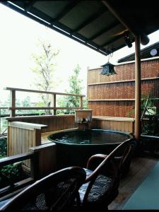 Shin Kadoya - 11
