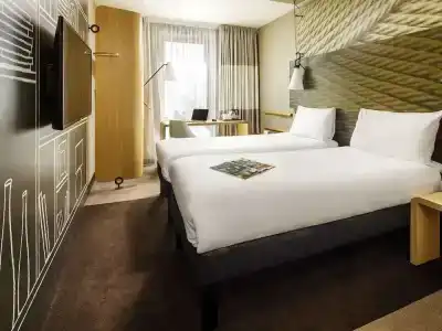 ibis London Canning Town - 8