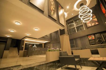 Prusias Otel - 24