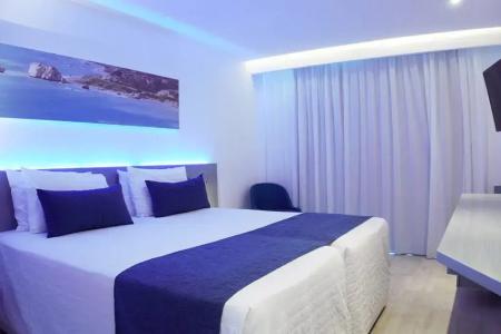 Anonymous Beach (Adults 16+) - 46