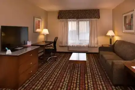 Best Western Ambassador Inn & Suites - 134