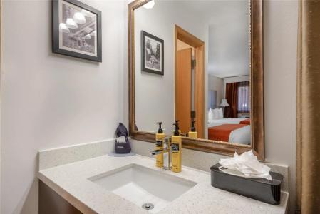 Best Western Plus Rio Grande Inn - 48