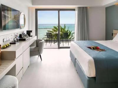 Mercure Larnaca Beach - 82