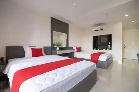 Bin Bin 7 - Near Ton Duc Thang University - 38