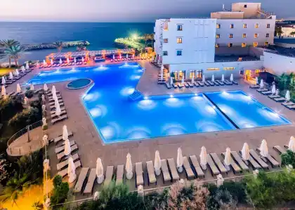 Vuni Palace Luxury Resort & Beach Club & Casino - 53