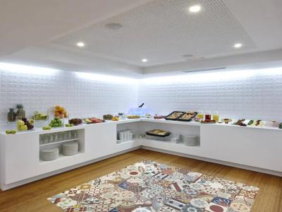Granada Five Senses Rooms & Suites - 16