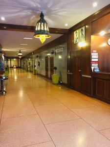 Suriwong Chumphon - 11