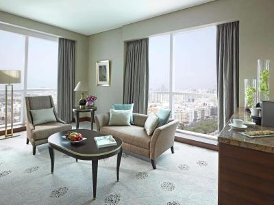 Dusit Thani Abu Dhabi - 8