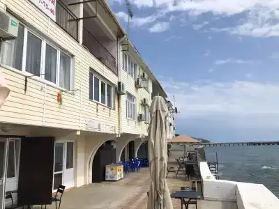 Эллинг на Азовской 12 - 16
