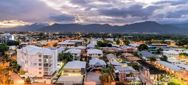 Rydges Esplanade - 56