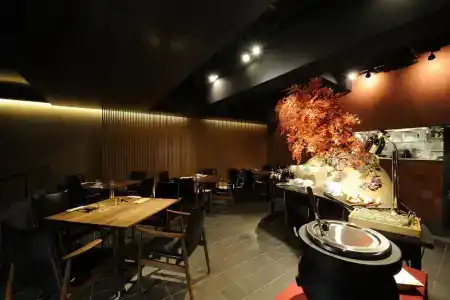 Roppongi S - 19