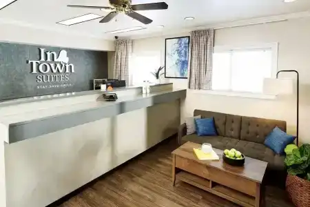 Intown Suites Extended Stay San Antonio Tx- Perrin Beitel Road - 5