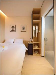 Cool Living - 29