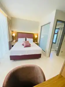 Serenity Suites - 123
