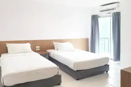 Patong Bay Inn - 12
